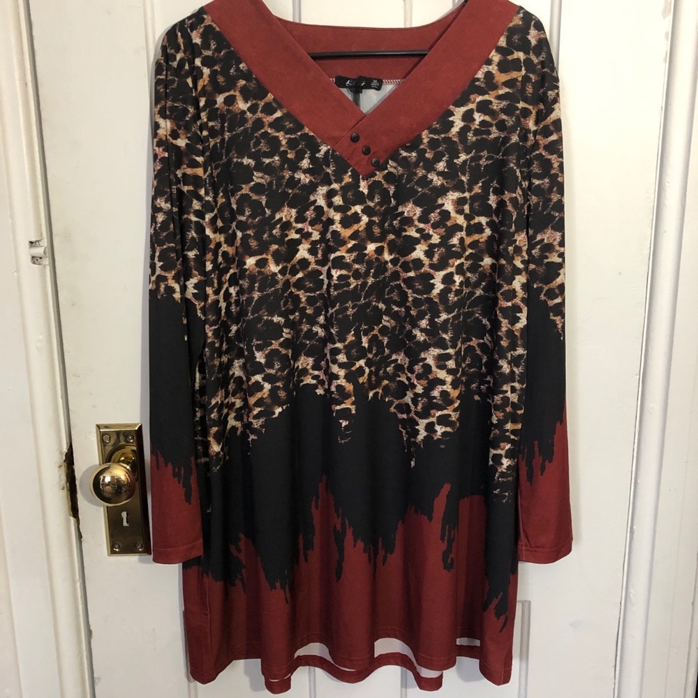 Lily by Firmiana Tunic Top Size 1X Leopard Print